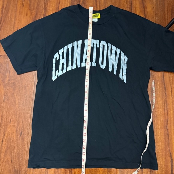 Chinatown Market Shirt Size Large - Picture 6 of 6